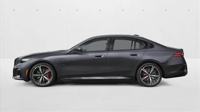 2027 BMW 5 Series 550e xDrive