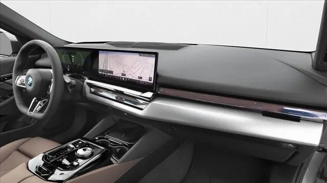 2027 BMW 5 Series 550e xDrive