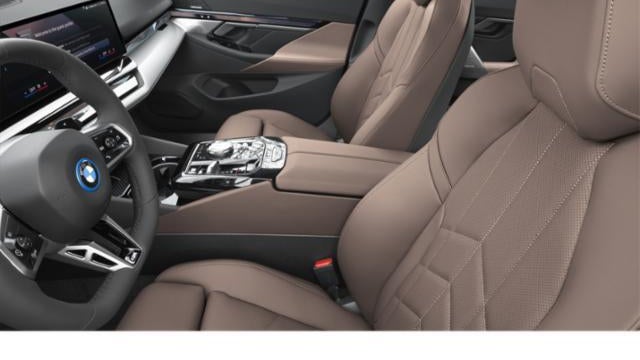 2027 BMW 5 Series 550e xDrive