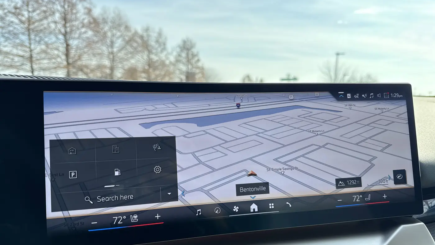 2026 BMW 5 Series 550e xDrive