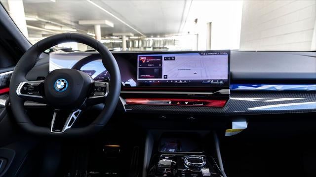2027 BMW 5 Series 550e xDrive
