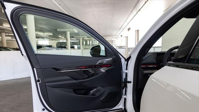 2027 BMW 5 Series 550e xDrive