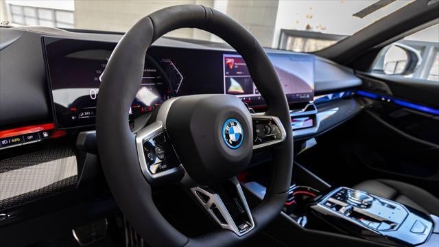 2027 BMW 5 Series 550e xDrive