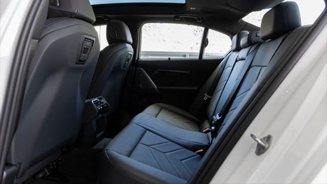 2027 BMW 5 Series 550e xDrive