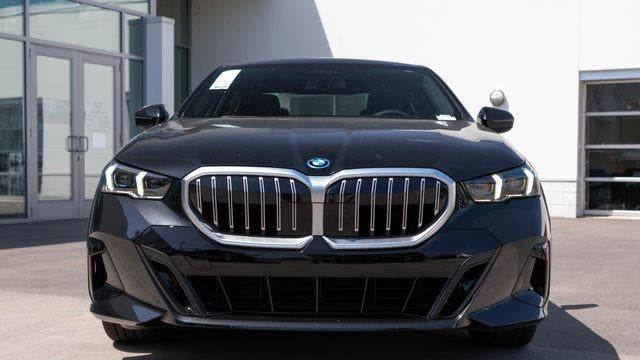 2027 BMW 5 Series 550e xDrive