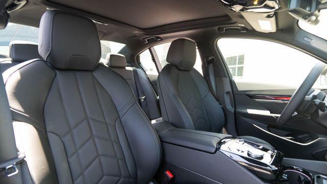 2027 BMW 5 Series 550e xDrive