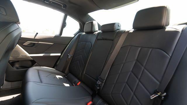 2027 BMW 5 Series 550e xDrive