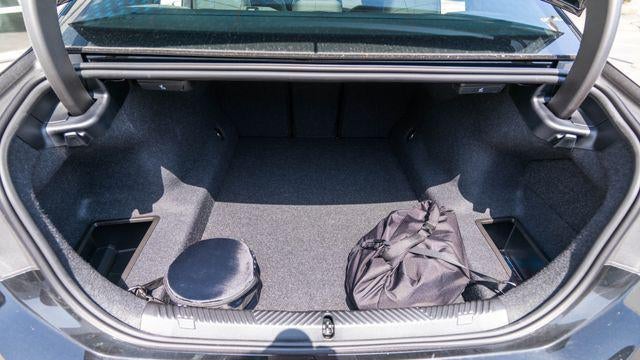 2027 BMW 5 Series 550e xDrive