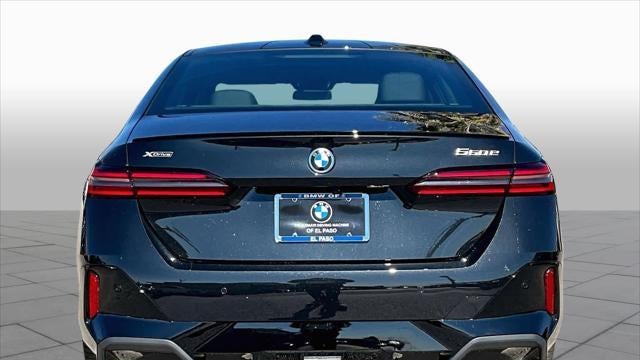 2026 BMW 5 Series 550e xDrive