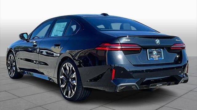 2026 BMW 5 Series 550e xDrive