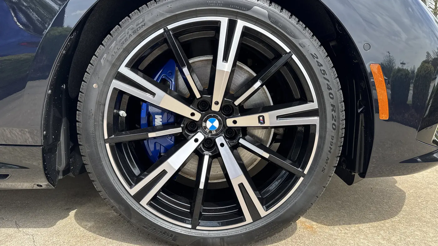 2026 BMW 5 Series 550e xDrive