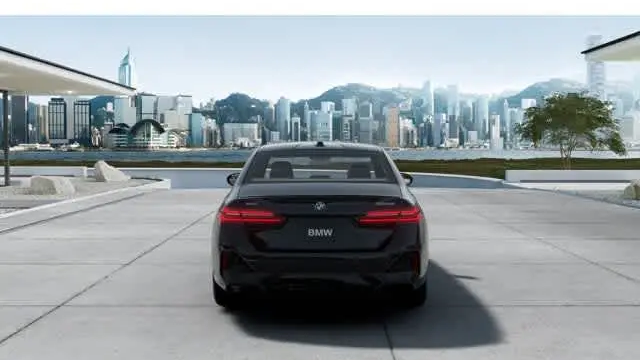 2027 BMW 5 Series 550e xDrive