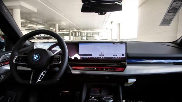 2026 BMW 5 Series 550e xDrive