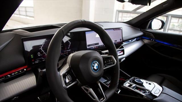 2026 BMW 5 Series 550e xDrive