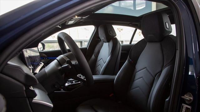 2026 BMW 5 Series 550e xDrive