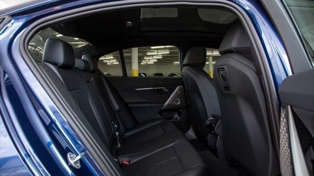 2026 BMW 5 Series 550e xDrive