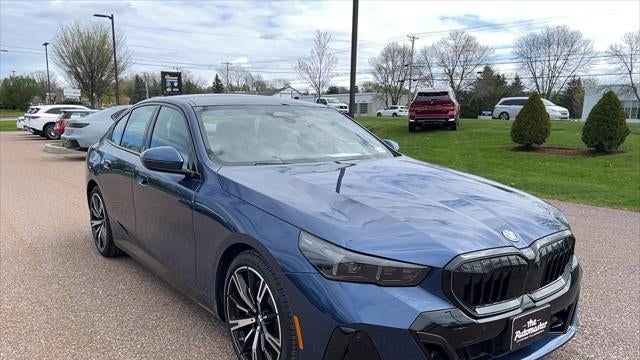 2026 BMW 5 Series 550e xDrive