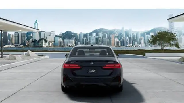 2027 BMW 5 Series 550e xDrive