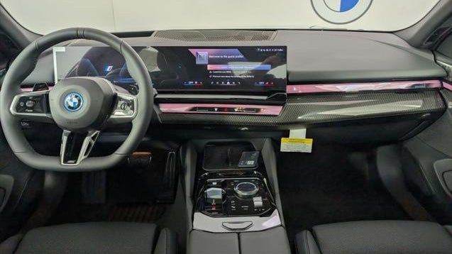 2027 BMW 5 Series 550e xDrive