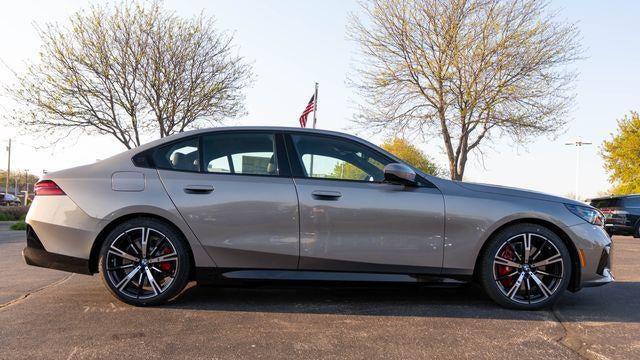 2027 BMW 5 Series 550e xDrive