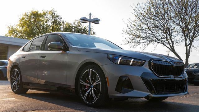 2027 BMW 5 Series 550e xDrive
