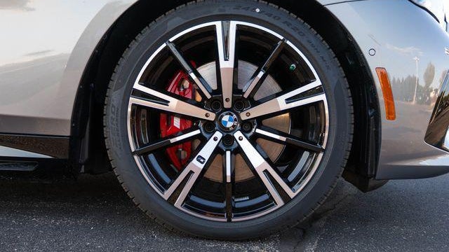 2027 BMW 5 Series 550e xDrive
