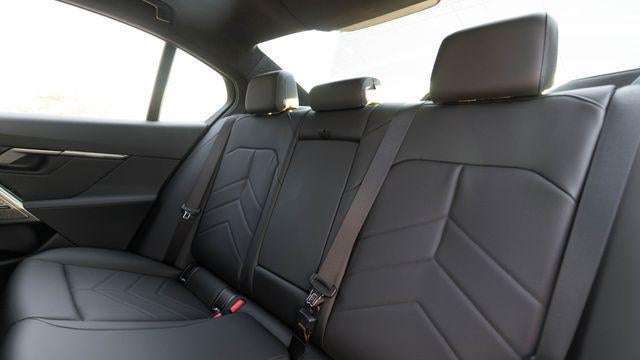 2027 BMW 5 Series 550e xDrive