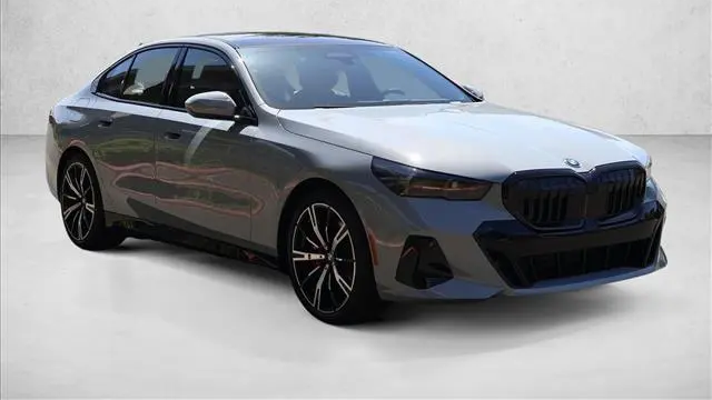 2026 BMW 5 Series 550e xDrive