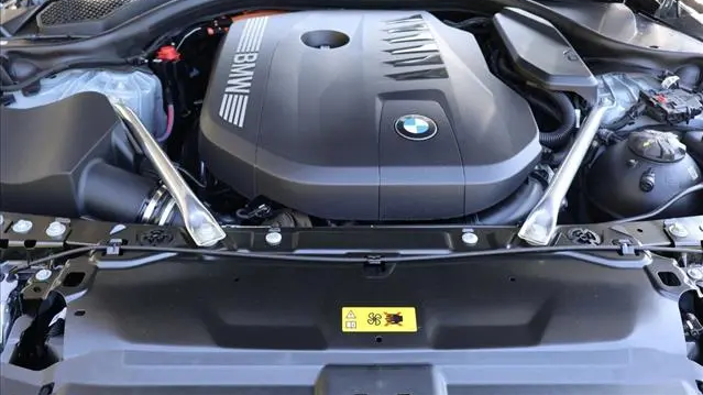 2026 BMW 5 Series 550e xDrive