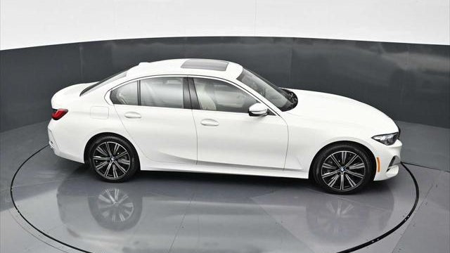 2026 BMW 3 Series 330i