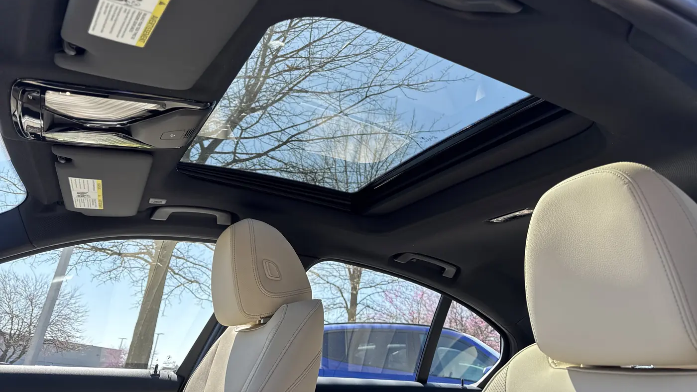 2026 BMW 3 Series 330i