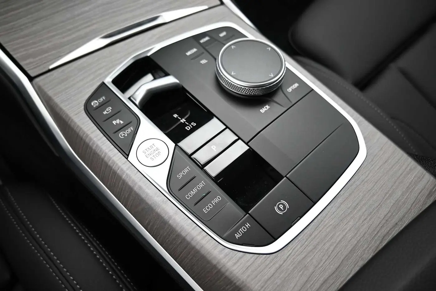 2026 BMW 330i - $43,181