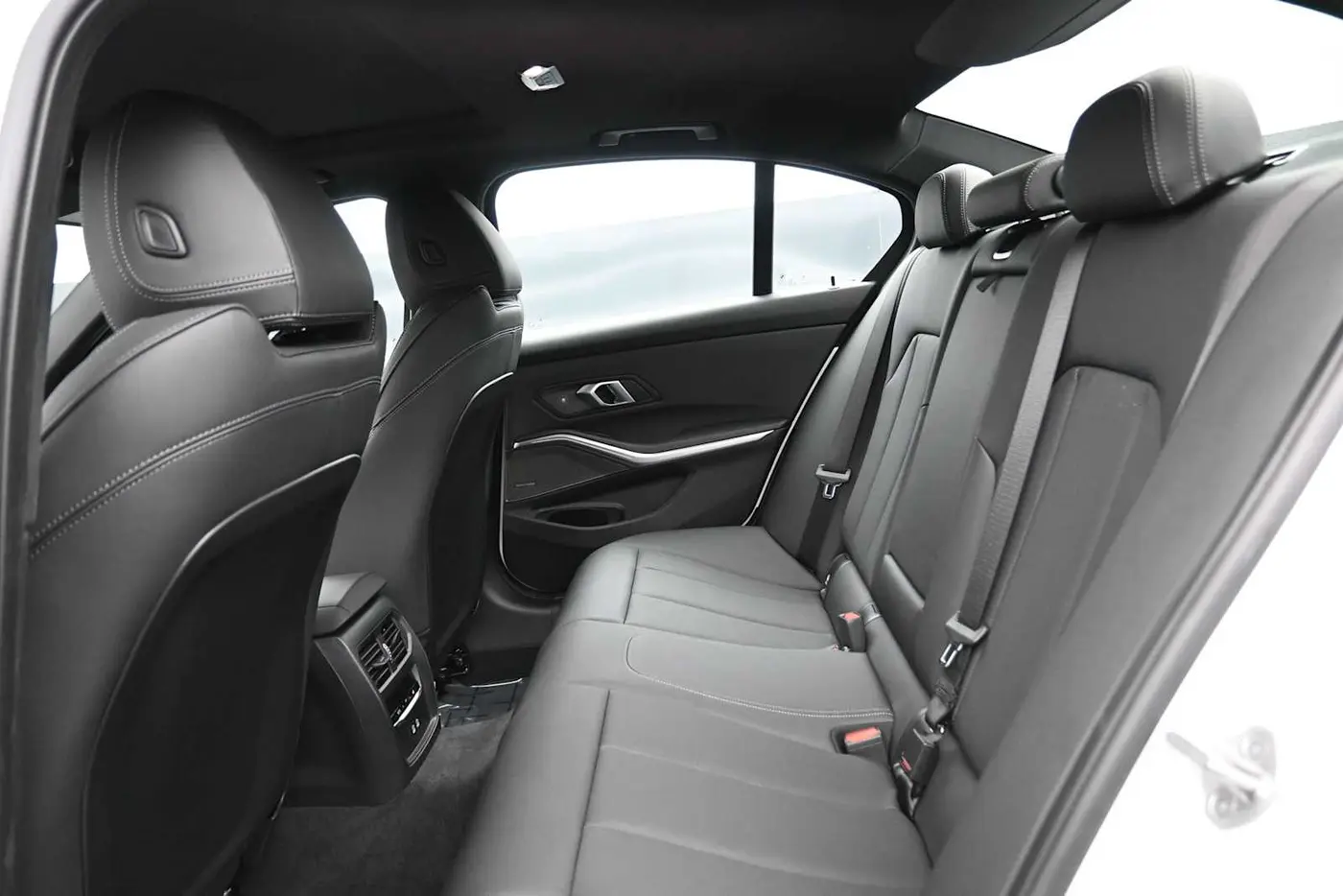 2026 BMW 330i - $43,181