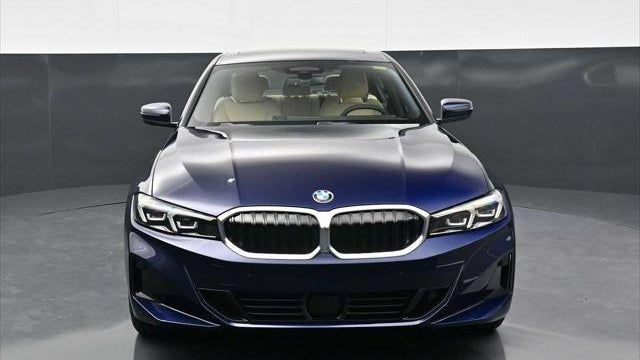 2026 BMW 3 Series 330i