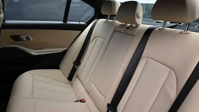 2026 BMW 3 Series 330i