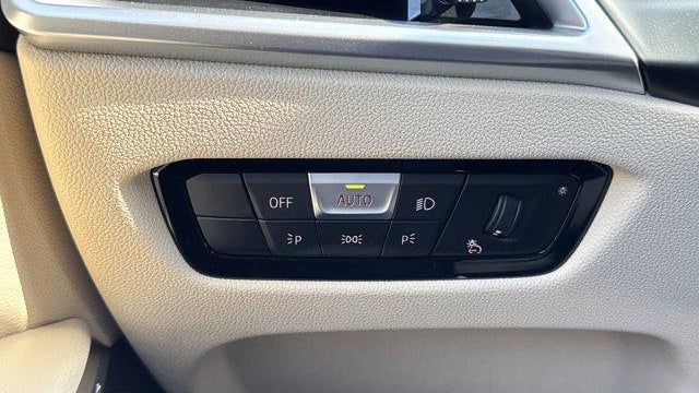 2026 BMW 3 Series 330i