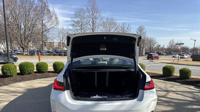 2026 BMW 3 Series 330i