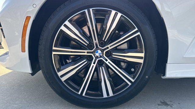 2026 BMW 3 Series 330i