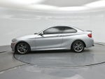 2014 2 Series Thumbnail 26