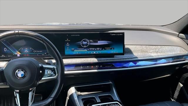 2025 BMW 7 Series 740i