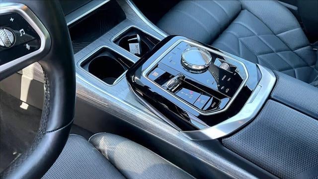 2025 BMW 7 Series 740i