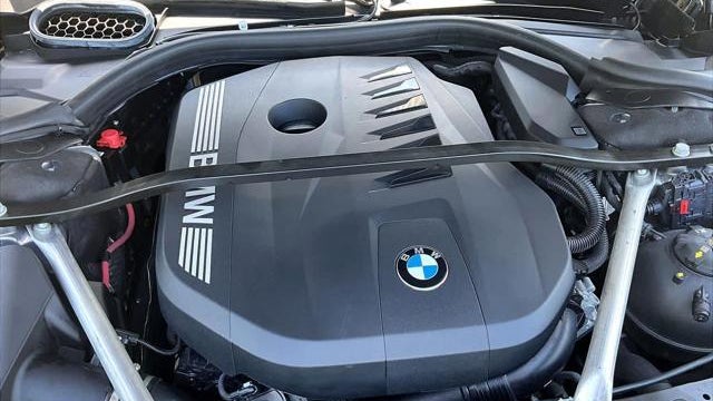 2025 BMW 7 Series 740i
