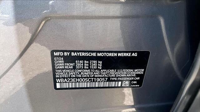 2025 BMW 7 Series 740i