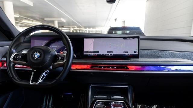 2023 BMW 7 Series 740i