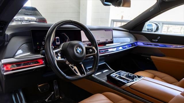 2023 BMW 7 Series 740i