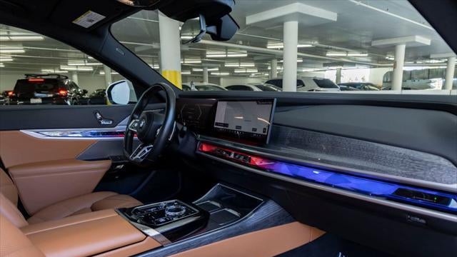 2023 BMW 7 Series 740i