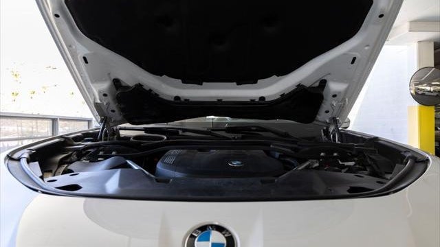 2023 BMW 7 Series 740i