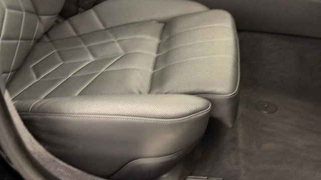 2025 BMW 7 Series 740i