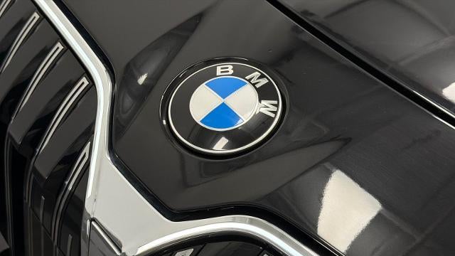 2025 BMW 7 Series 740i