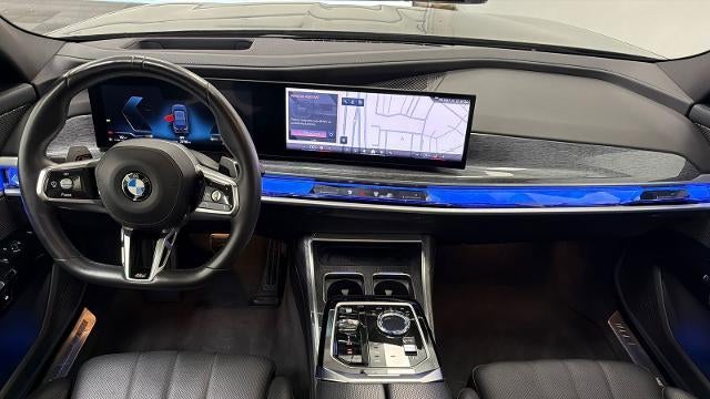 2025 BMW 7 Series 740i